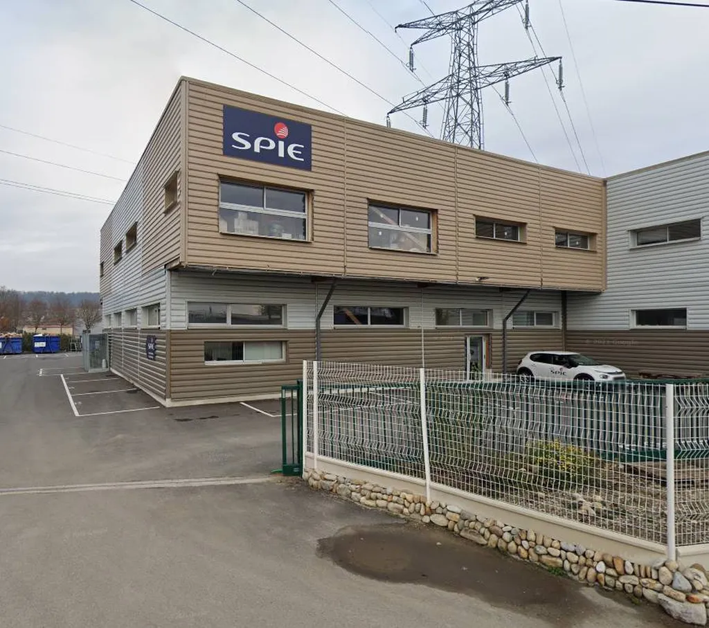 Enseigne pour les sites SPIE en région Rhône-Alpes