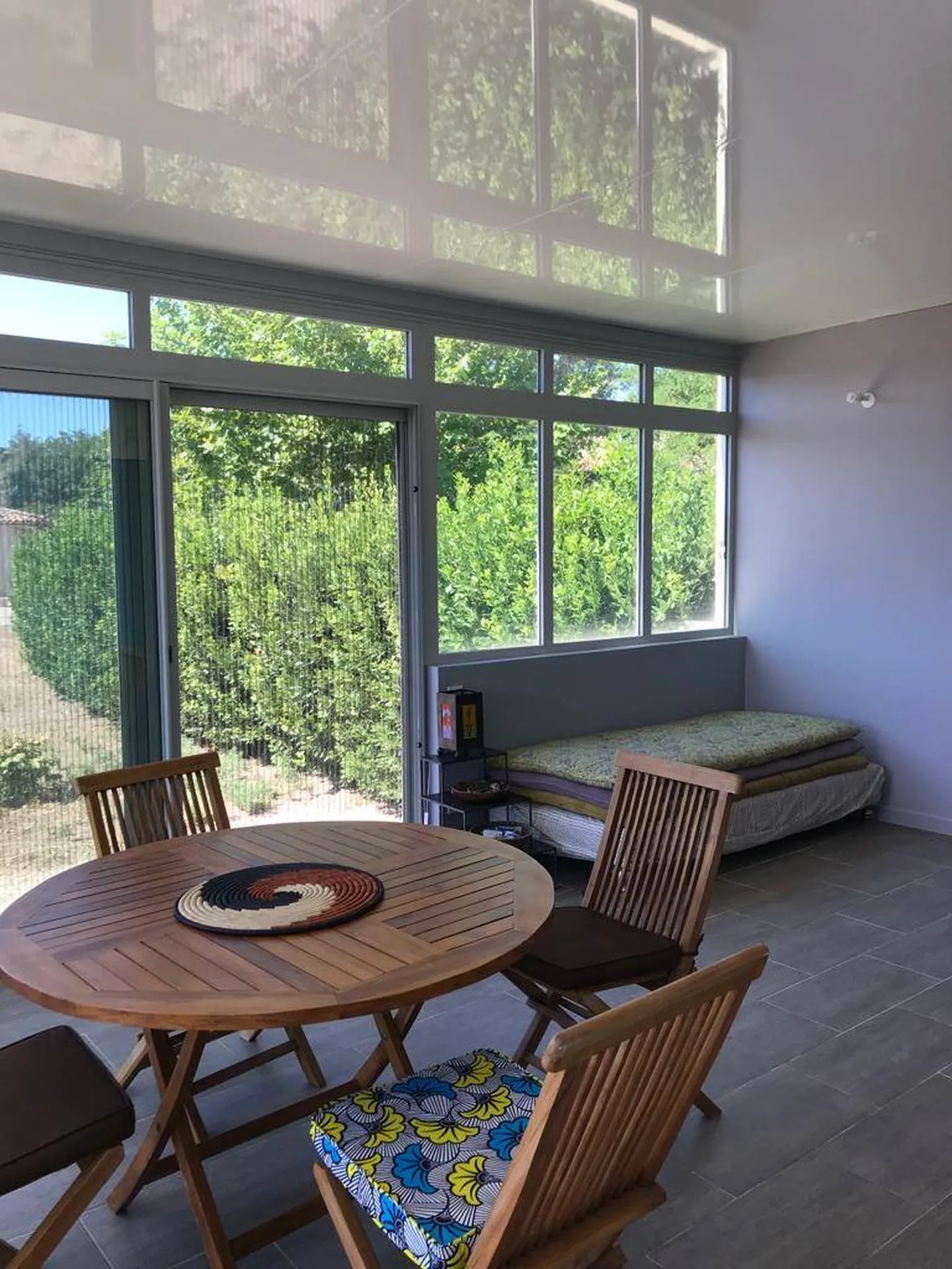 Mise en place d'une véranda toiture plate sur Saint Martin de Crau