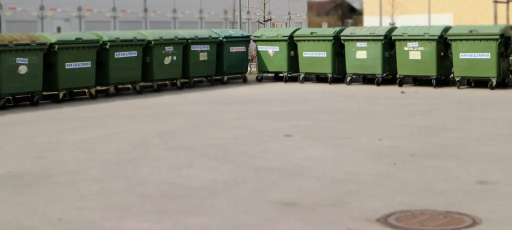 Trouver une entreprise pour la désinfection des locaux poubelles de ma copropriété six fours les plages