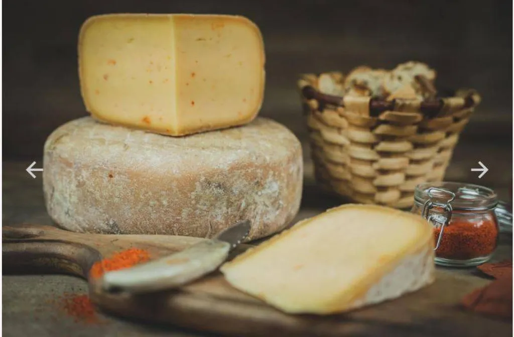 Tomme de Brebis Bio au Piment d’Espelette 