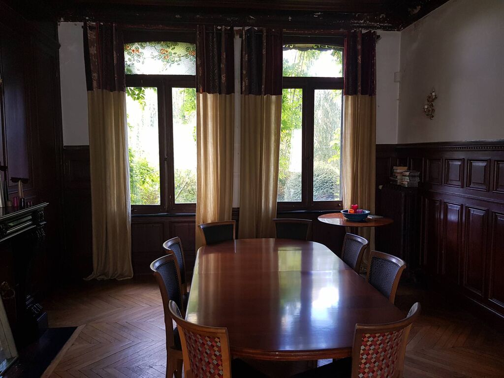 recherche grande maison de maître centre ville proche