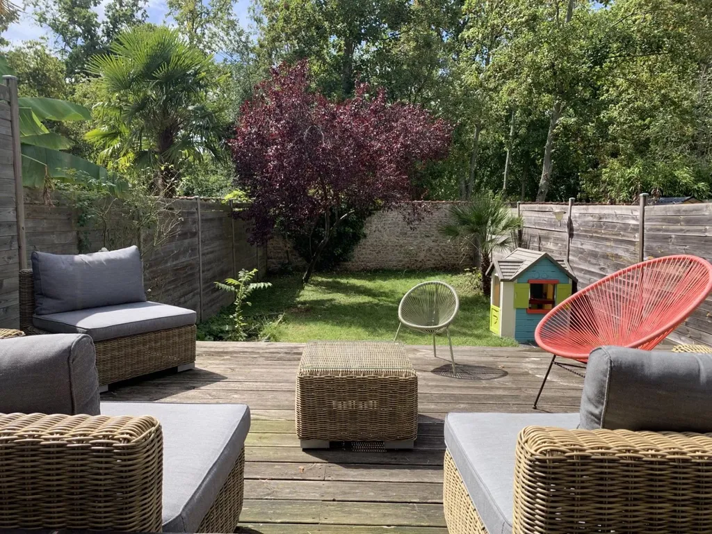 A vendre maison de ville au Mans avec jardin