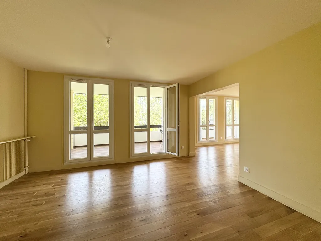 séjour ensoleillé le calme helix immobilier 