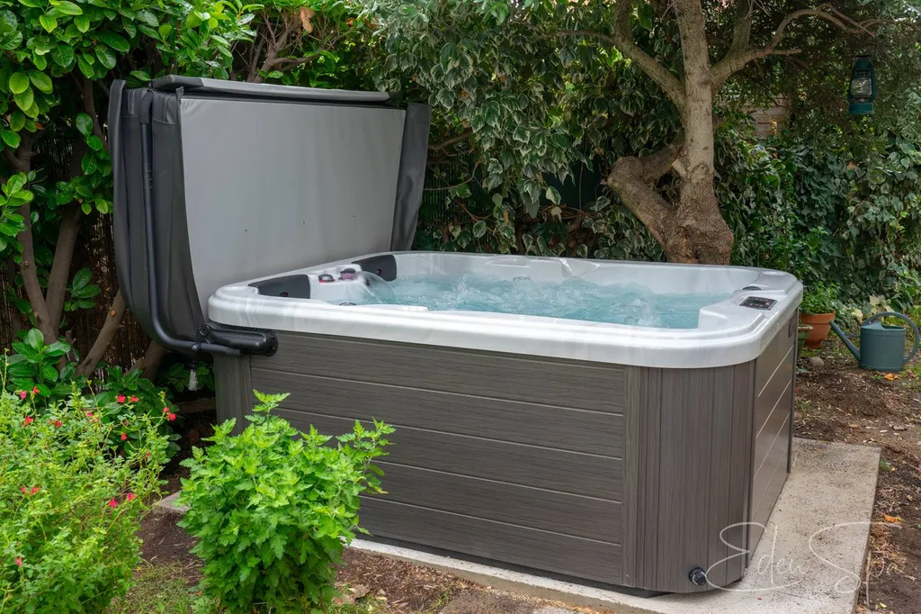 jacuzzi 3 places extérieur aix en provence