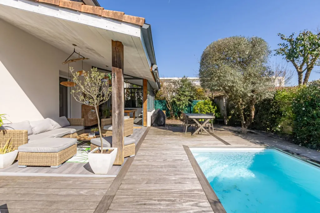 Belle Maison familiale rénovée Bordeaux Caudéran Les Maréchaux 