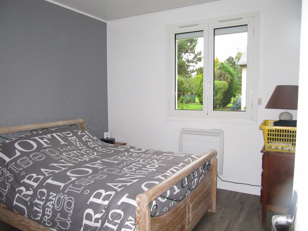 Maison traditionnelle T7 LISIEUX, proche centre-ville, Calvados 14