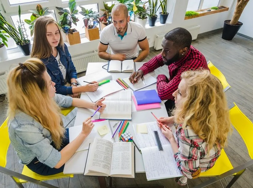 Formation CSE 5 jours premier mandat entreprises 50 salariés et plus au Havre Normandie : maîtrisez vos missions d’élu efficacement