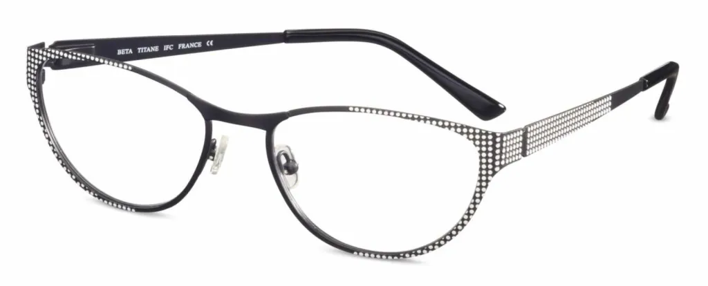 Photographe shooting produits à Lyon : Packshot lunettes E-commerce à Lyon dans le Rhône