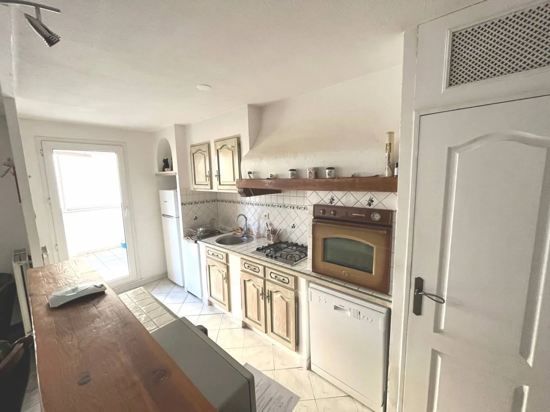 carnoux vente appartement avec ascenseur centre ville