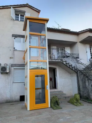 ascenseur VIMEC E10 à Fréjus près de Toulon