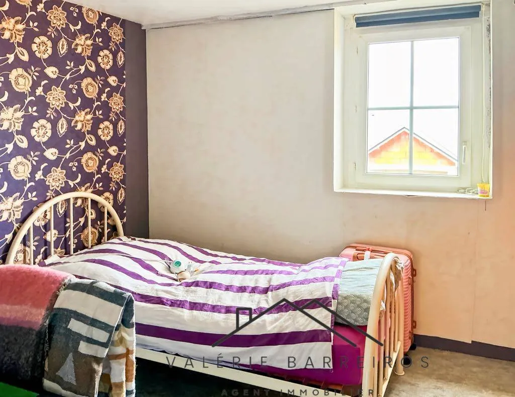 A vendre sur la commune de CAUDEBEC LES ELBEUF maison de 67 m² édifiée sur 278 m² de terrain