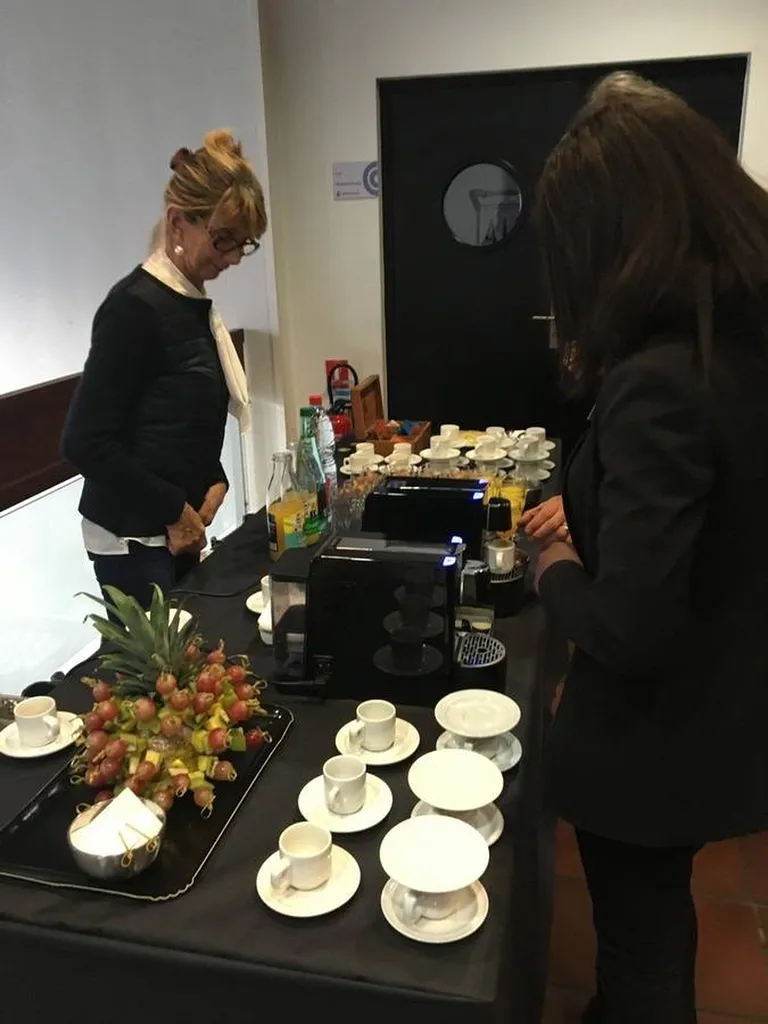 Petit déjeuner, pause café en livraison à Lyon