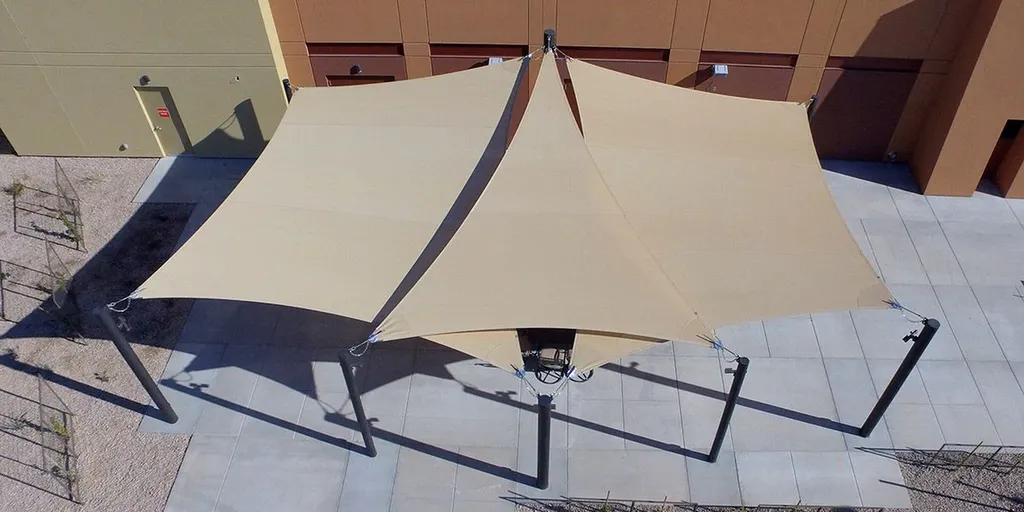 Voile d'ombrage pour école  Cannes 