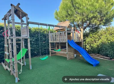 Location Villa 8 personnes avec piscine, jacuzzi, jeux pour enfants, terrain de pétanque et cuisine extérieure à Mios sur le Bassin d’Arcachon