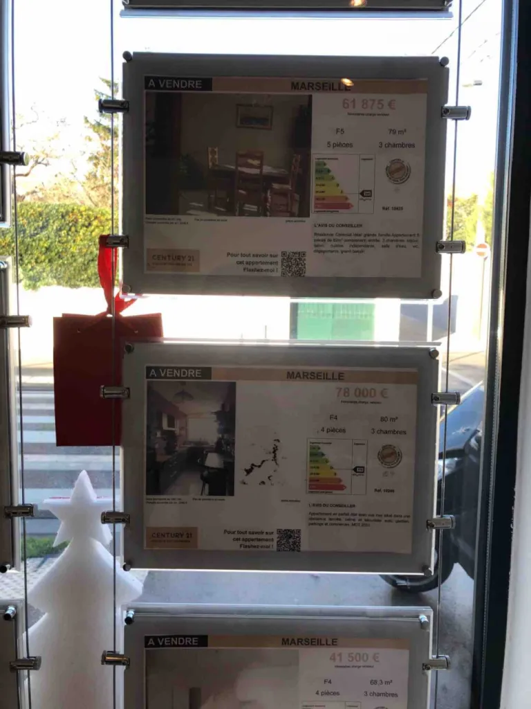 Appartement t4 en location  sur Marseille 13015 Marseille 13015 bouche du Rhône Century 21 JNR