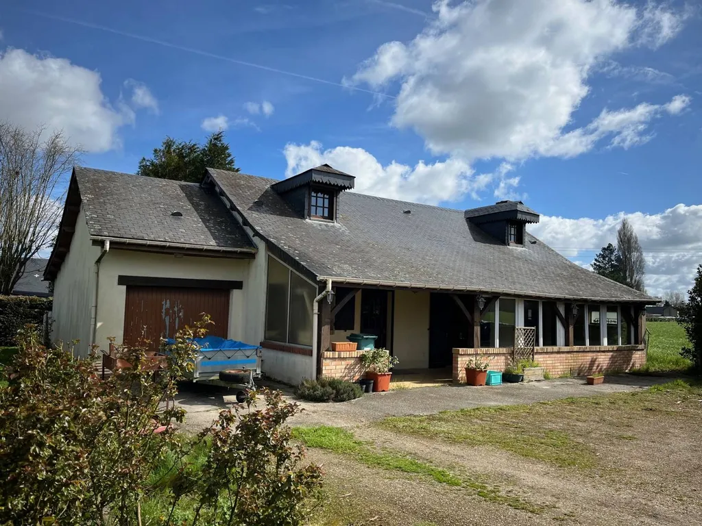 Maison de caractère sur Rives-en-Seine - Beaux volumes de 104m² hab. - Secteur calme et recherché!