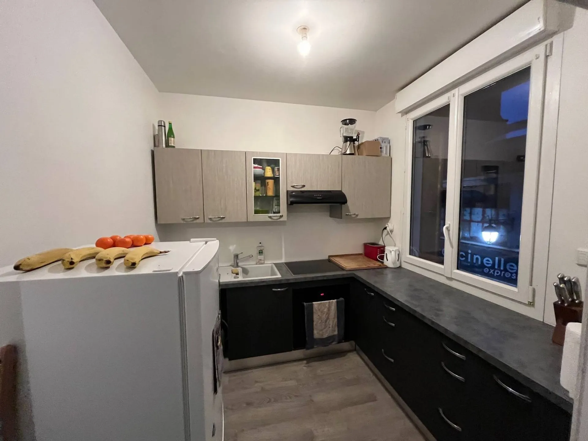 Idéal investisseur ! Appartement loué en centre ville de Caudebec en Caux - Excellent état !