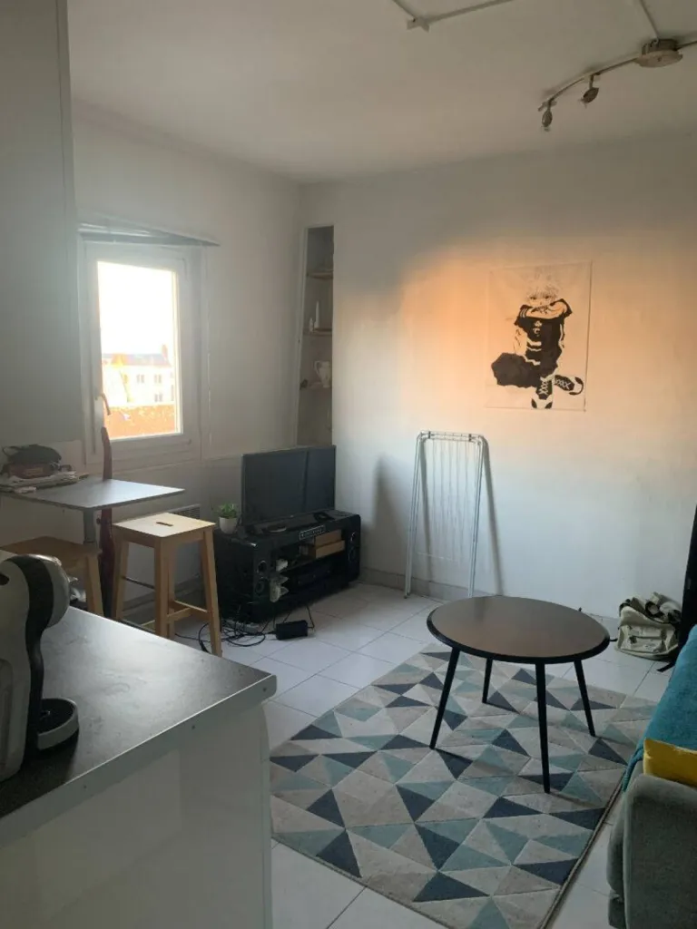Bel appartement en location de 32,89m², situé rue du Champ des Oiseaux à Rouen, 600€ charges comprises