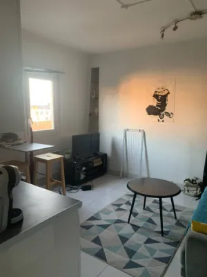 Bel appartement en location de 32,89m², situé rue du Champ des Oiseaux à Rouen, 600€ charges comprises