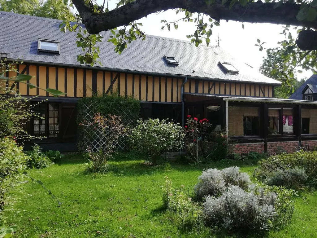 A Vendre, Maison de Village proche des commodités de Cormeilles 27260