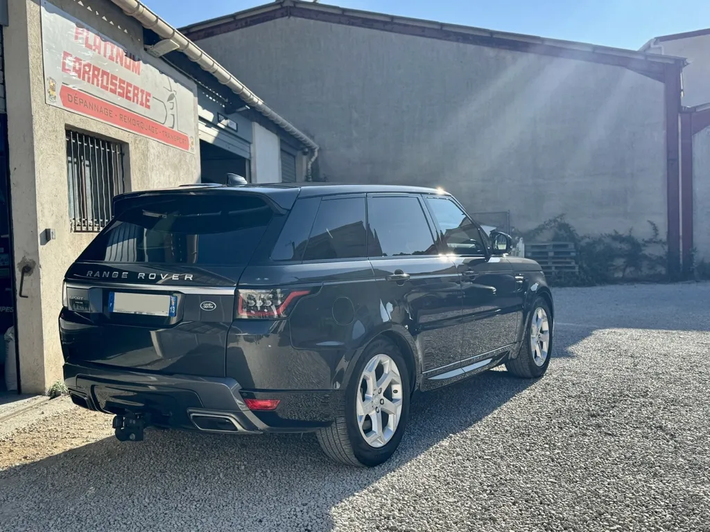 Un Range Rover Sport P400e entre de bonnes mains à Carnoux proche de Marseille et d’Aubagne