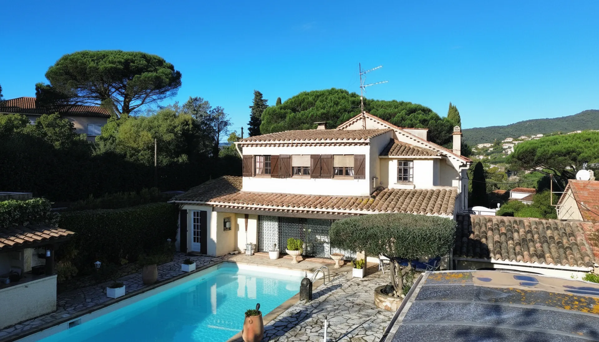 Maison + piscine