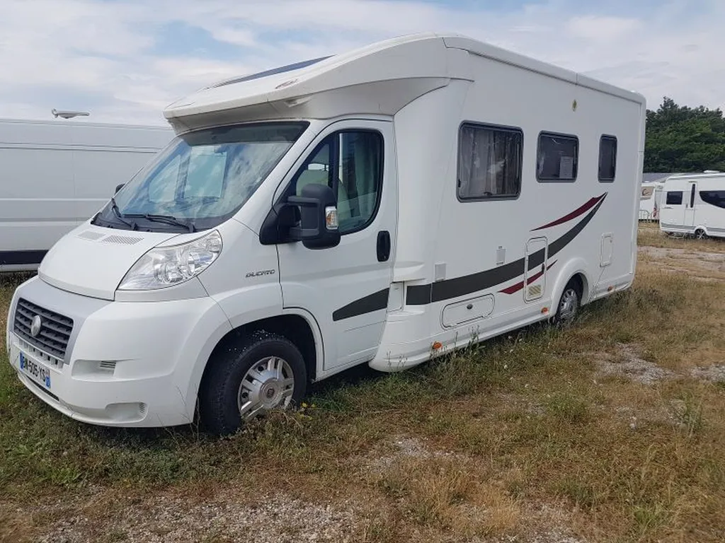 EURA MOBIL T670 RECENT A SALON DE PROVENCE 13300