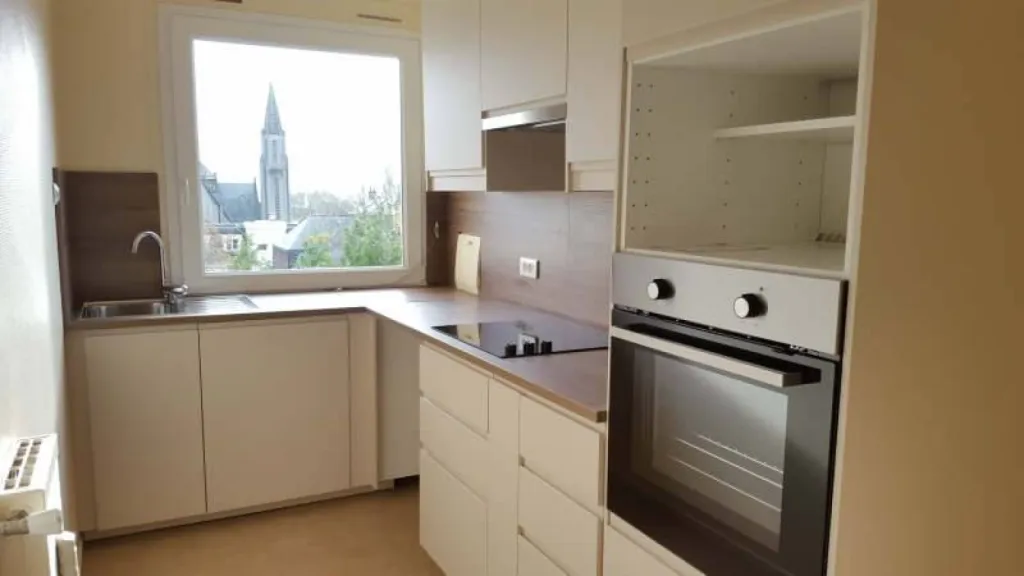Situé au 15 rue de la Cage à Rouen