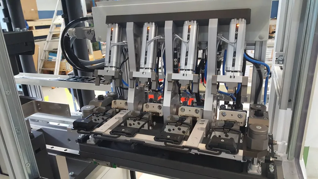 Machine spéciale SIEMENS 