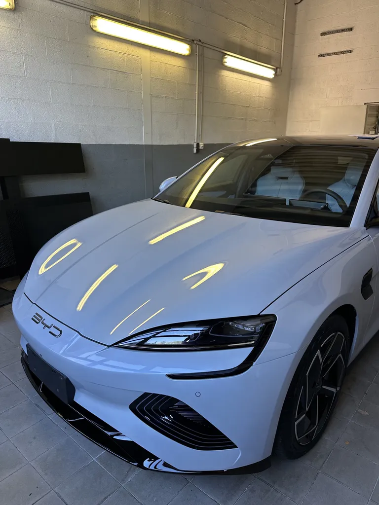 Partenariat BYD – Traitement céramique et detailing haut de gamme à Lyon proche Ecully 