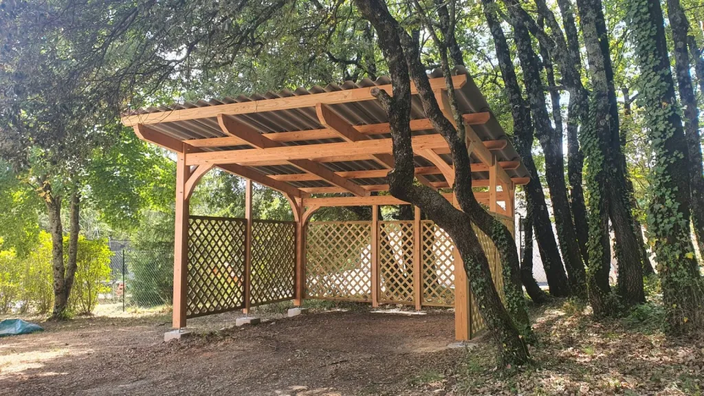 Carport bois sur mesure DANS LE VAR 83