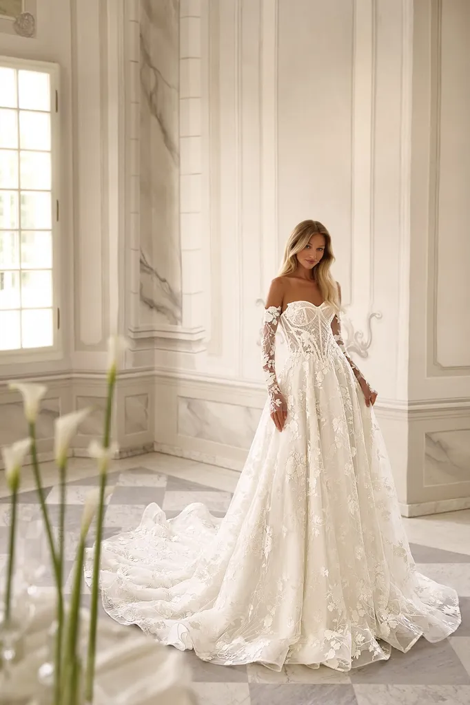 Robe de mariée petite princesse en tulle Marseille