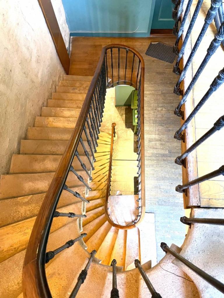 Appartement T3 dans Immeuble ancien Bordeaux Hyper centre dans immeuble pierre