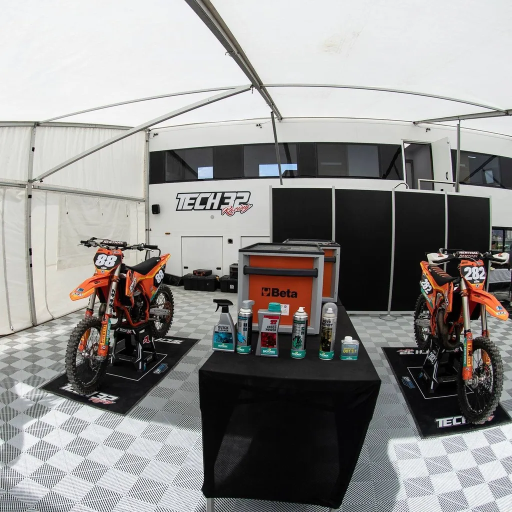 Motocross région PACA Tech32 Racing