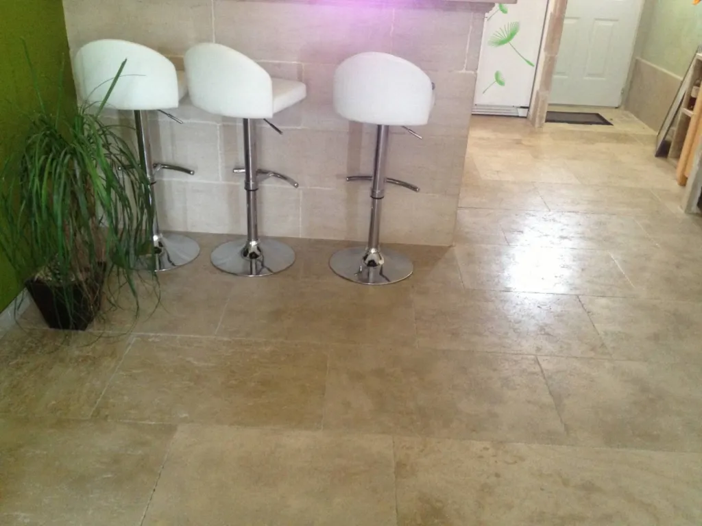 Taille de pierre naturelle atelier proche Uzès, Bagnols-sur-Cèze, Orange et Avignon