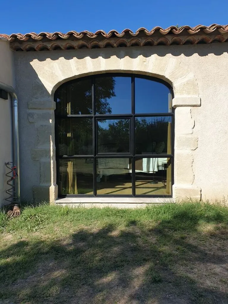 Cintrage de profilés métalliques en anse de panier par déformation à froid sur mesure à Labège