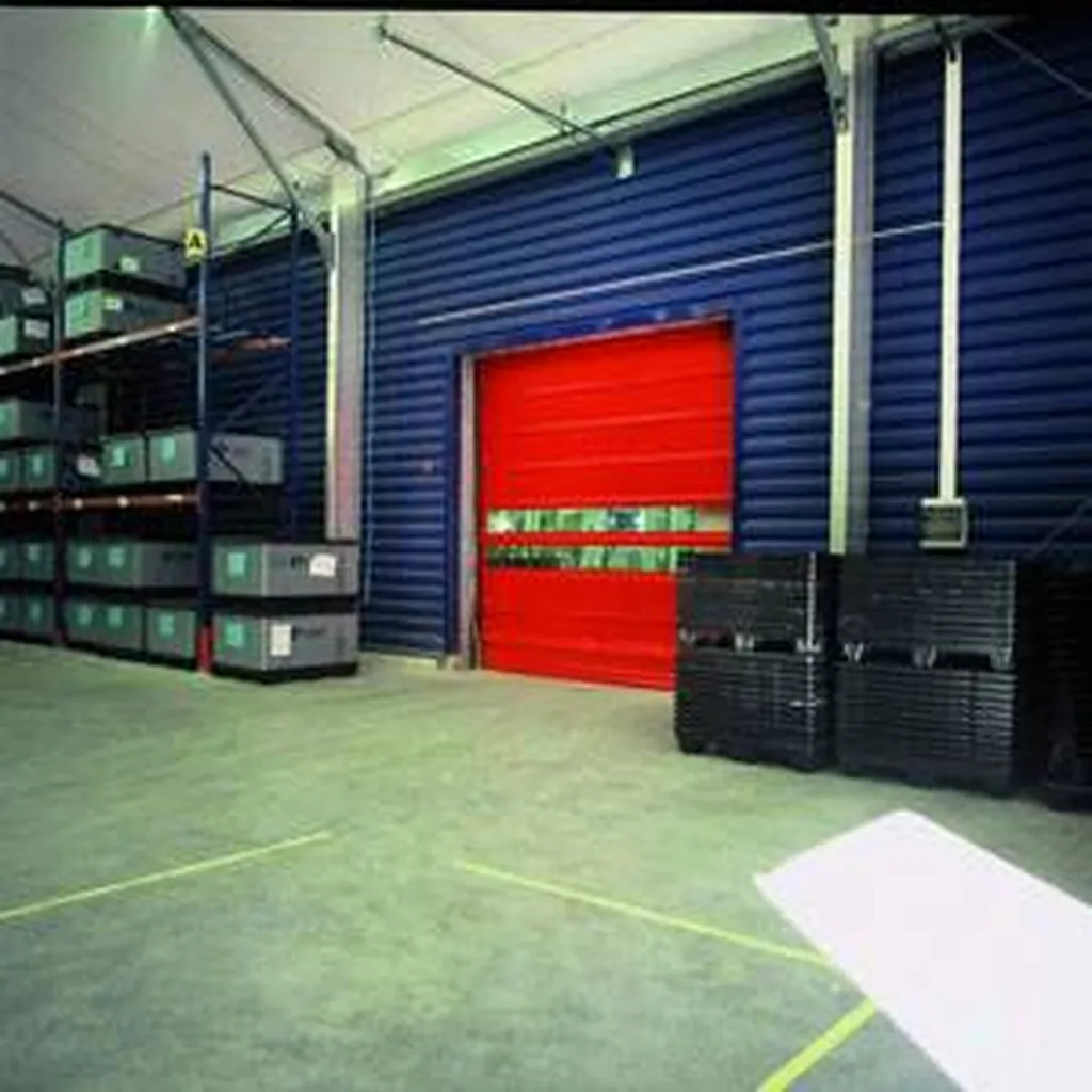 Porte sectionnelle souple