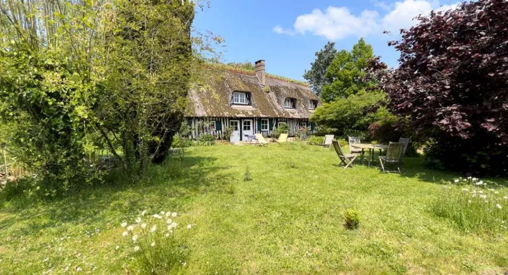 A saisir magnifique propriété édifiée sur une parcelle de 5000 m² commune de LA MAILLERAYE SUR SEINE