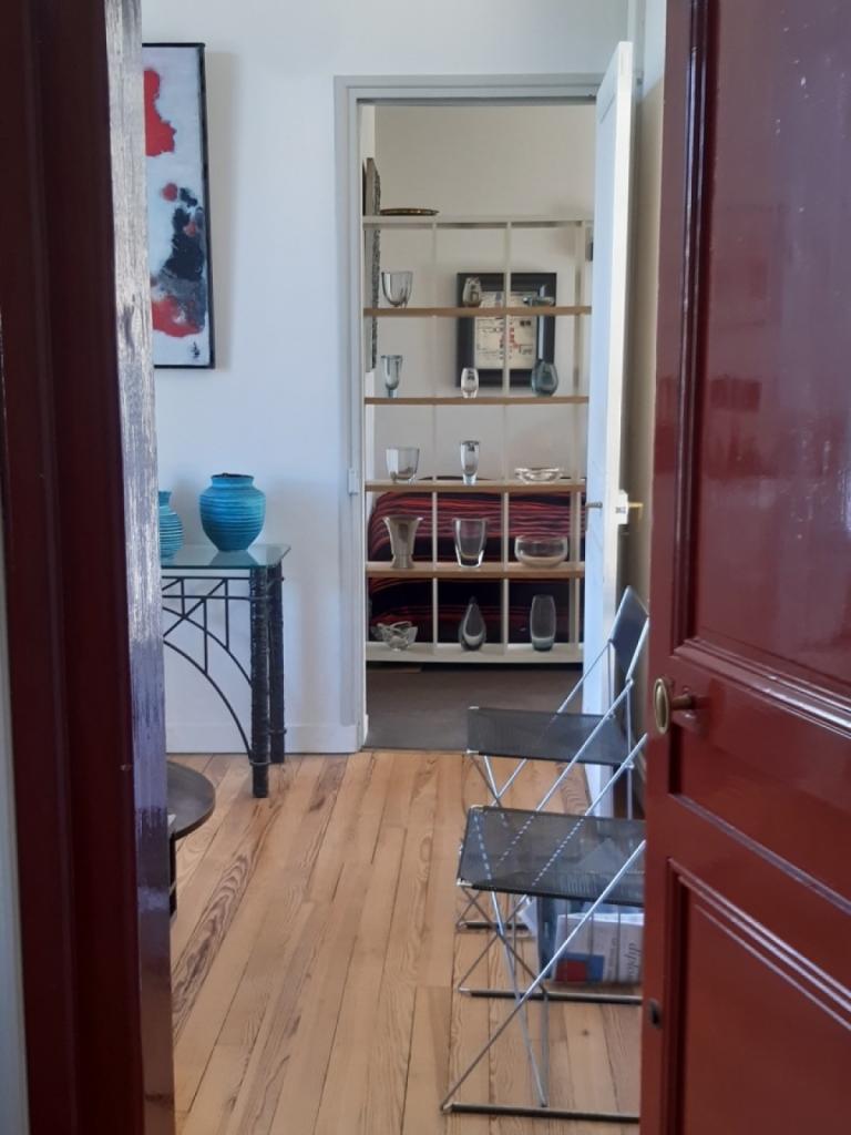 À vendre appartement  avec terrasse plus appartement  annexe
