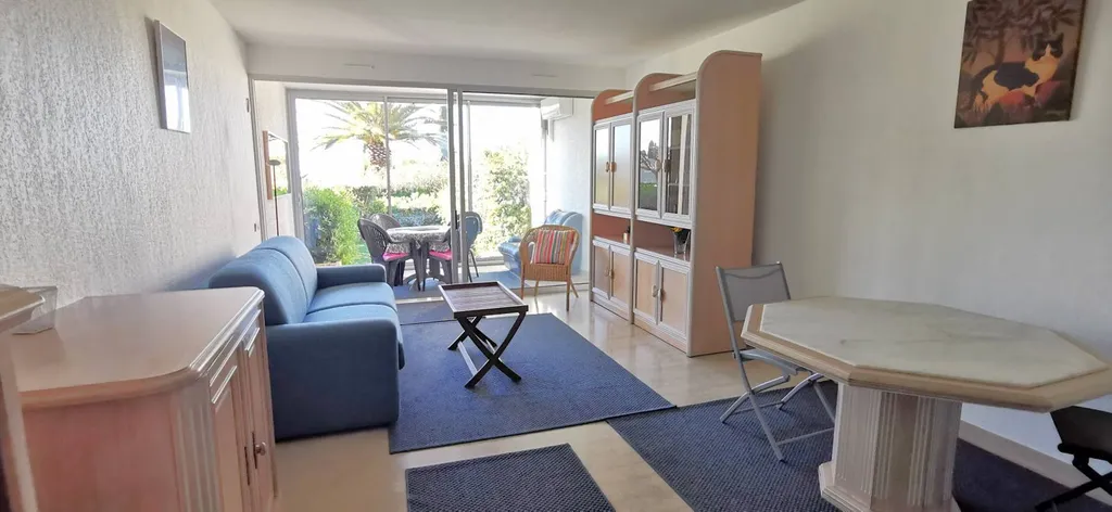 Vente appartement T2 Cassis  avec jardin et parking privé dans résidence de standing sécurisée