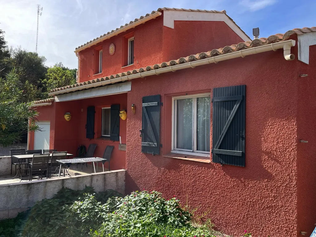 Rénovation et Finition Pierre taillée sur la maison et ses annexes à Villesèque des Corbières proche de Narbonne