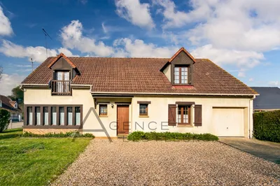 A vendre maison de 141 m² édifiée sur 505 m² de terrain sur la commune de SAINT-AUBIN-LES-ELBEUF 76410