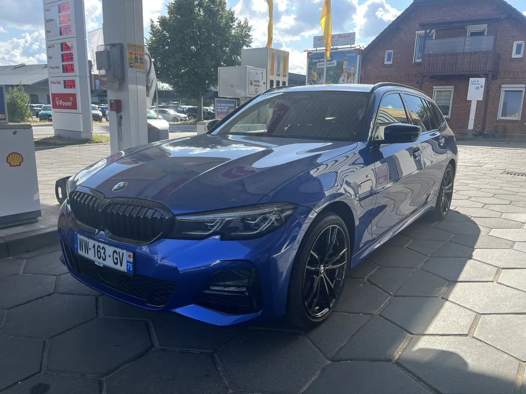 Importation BMW premium Allemagne avec configurations haut de gamme via Asphalte Diffusion Bordeaux