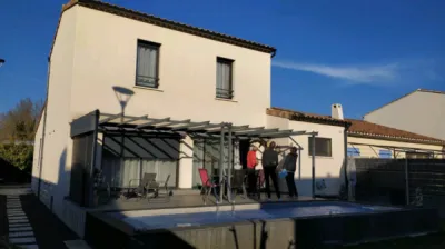 Installation de gouttières aluminium à Vedène