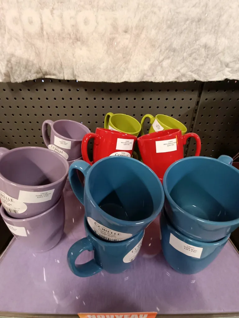 Vend mug corelle pour camping car ou caravane