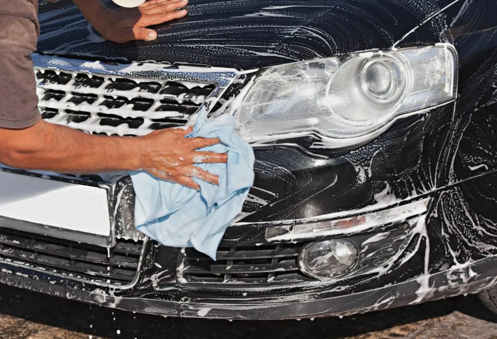 Nettoyage exterieur véhicule.