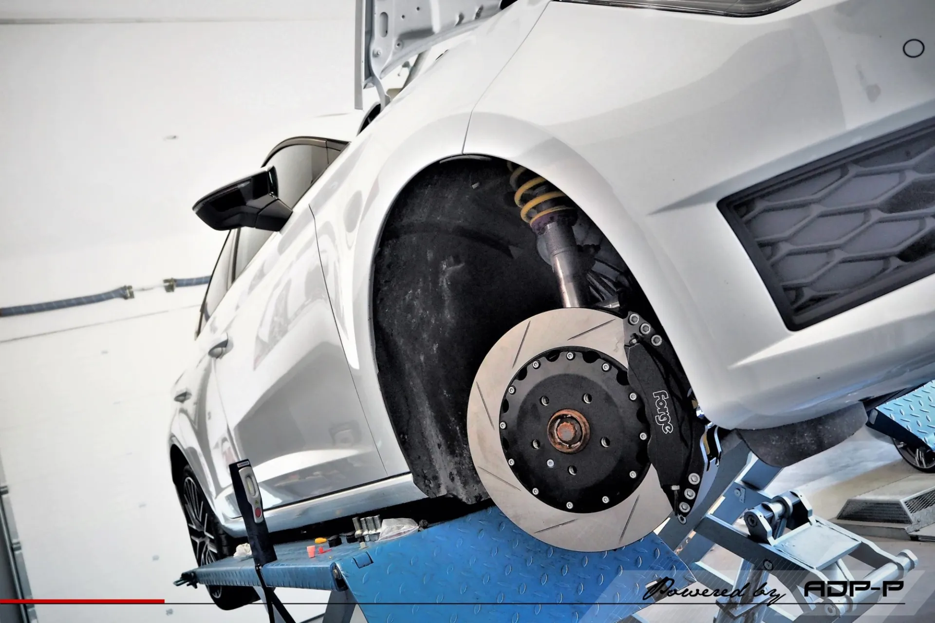 Kit gros freins Forge Seat Leon Cupra Salon de Provence - ADP Performance