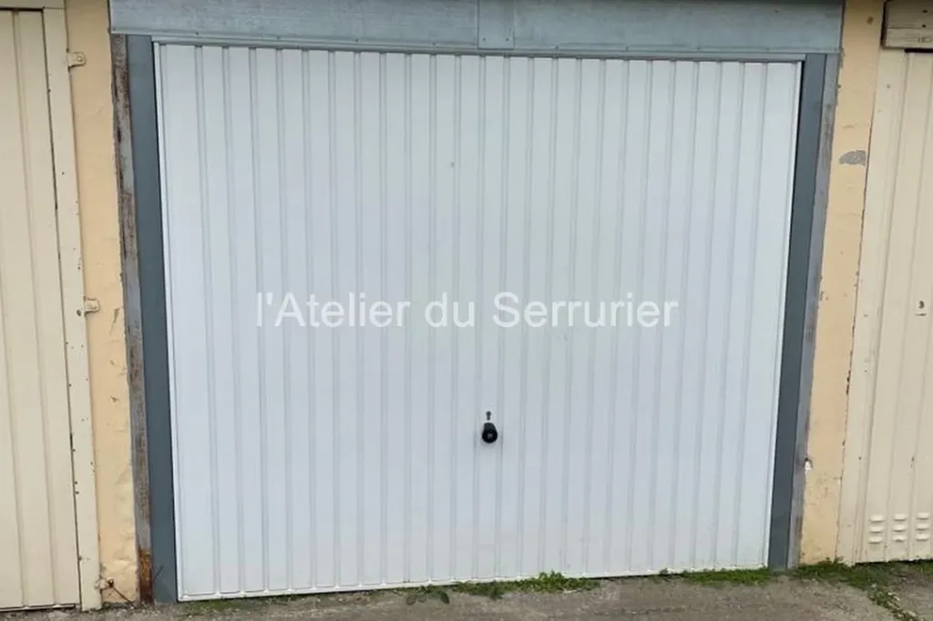 Faire installer des rideaux métalliques volets roulants portes de garage motorisés pour sécuriser efficacement commerces et habitations à Salon-de-Provence