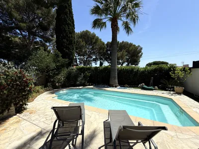 Maison provençale • Piscine • Mer à 5 min à pied
