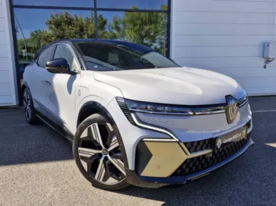 Renault Megane E-TECH 100% Electrique ICONIC EV60 220cv Super Charge occasion Harman Kardon près de Toulouse à Plaisance du Touch